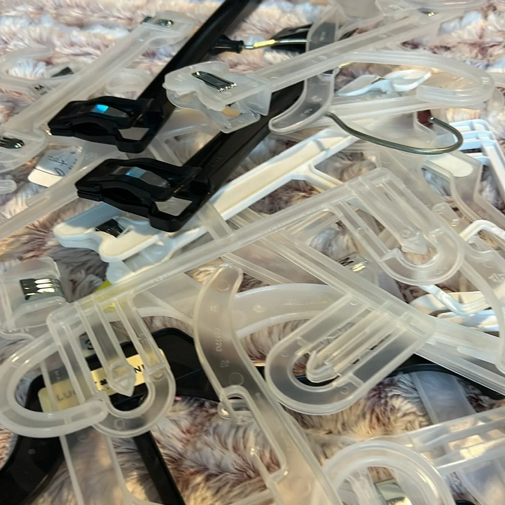 34 Mix & Match kids hangers